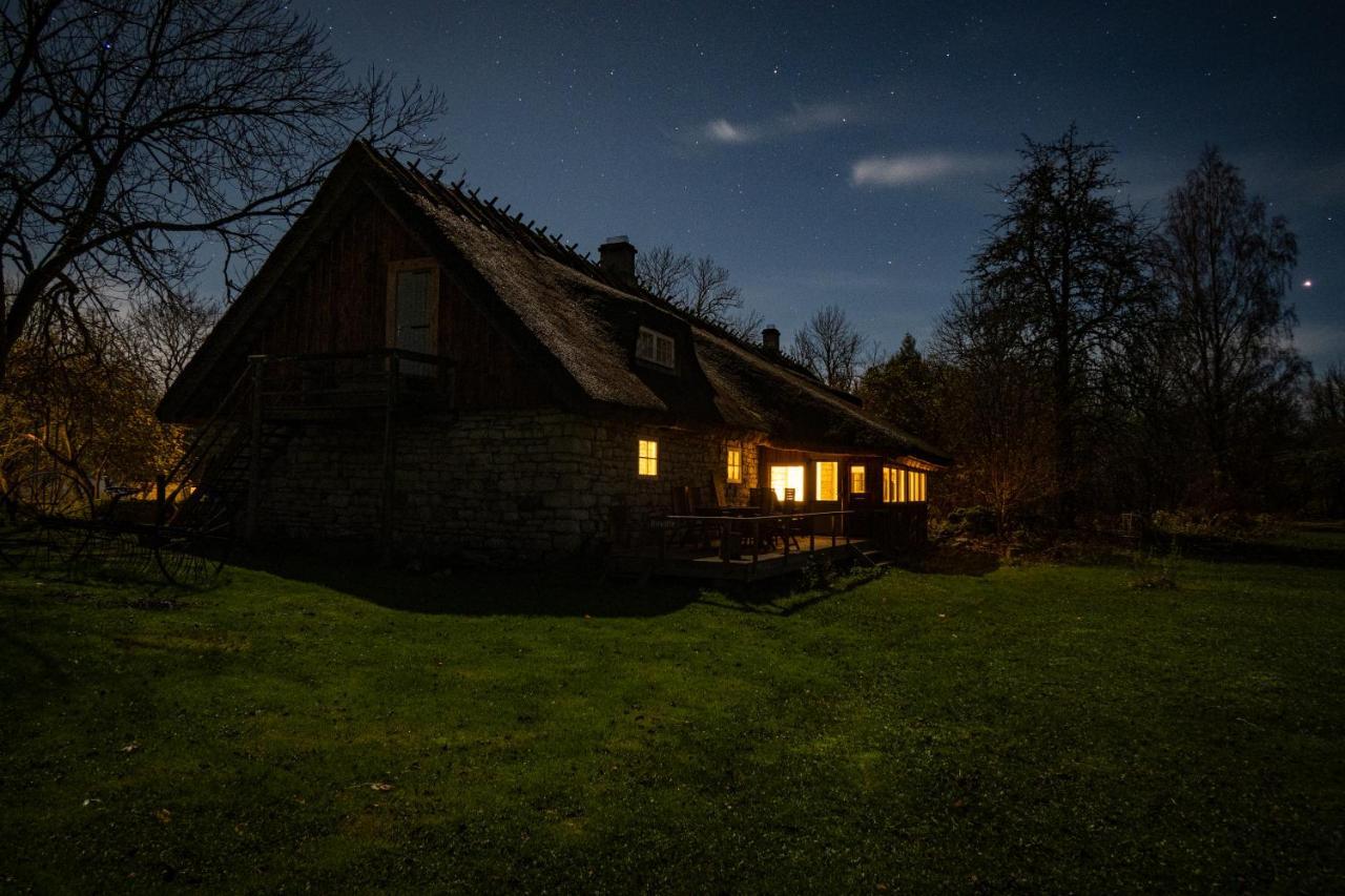Metsara B & B Tornimae Eksteriør bilde