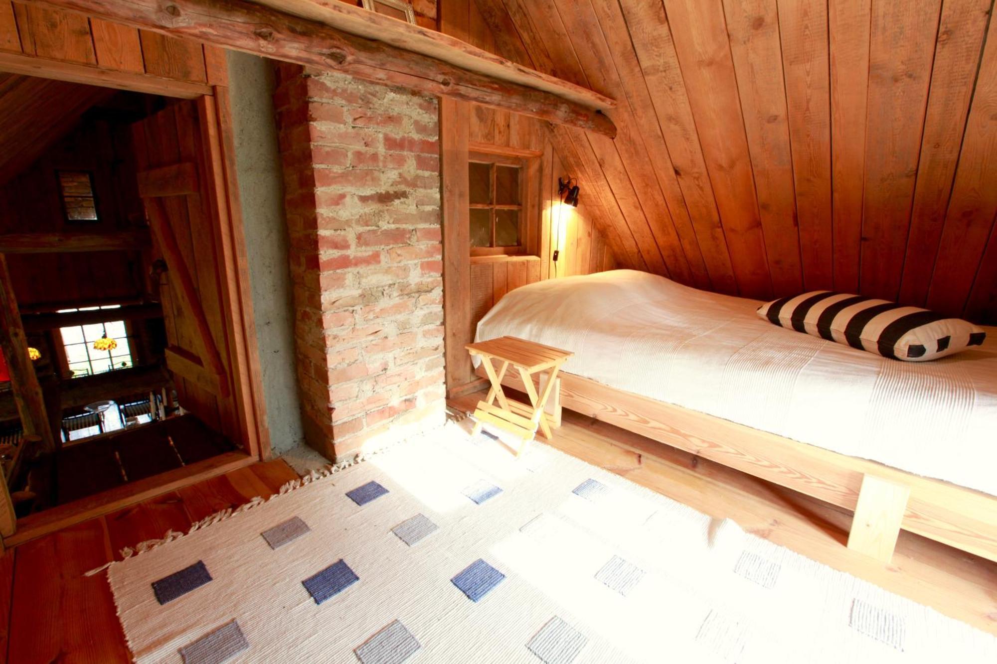 Metsara B & B Tornimae Rom bilde