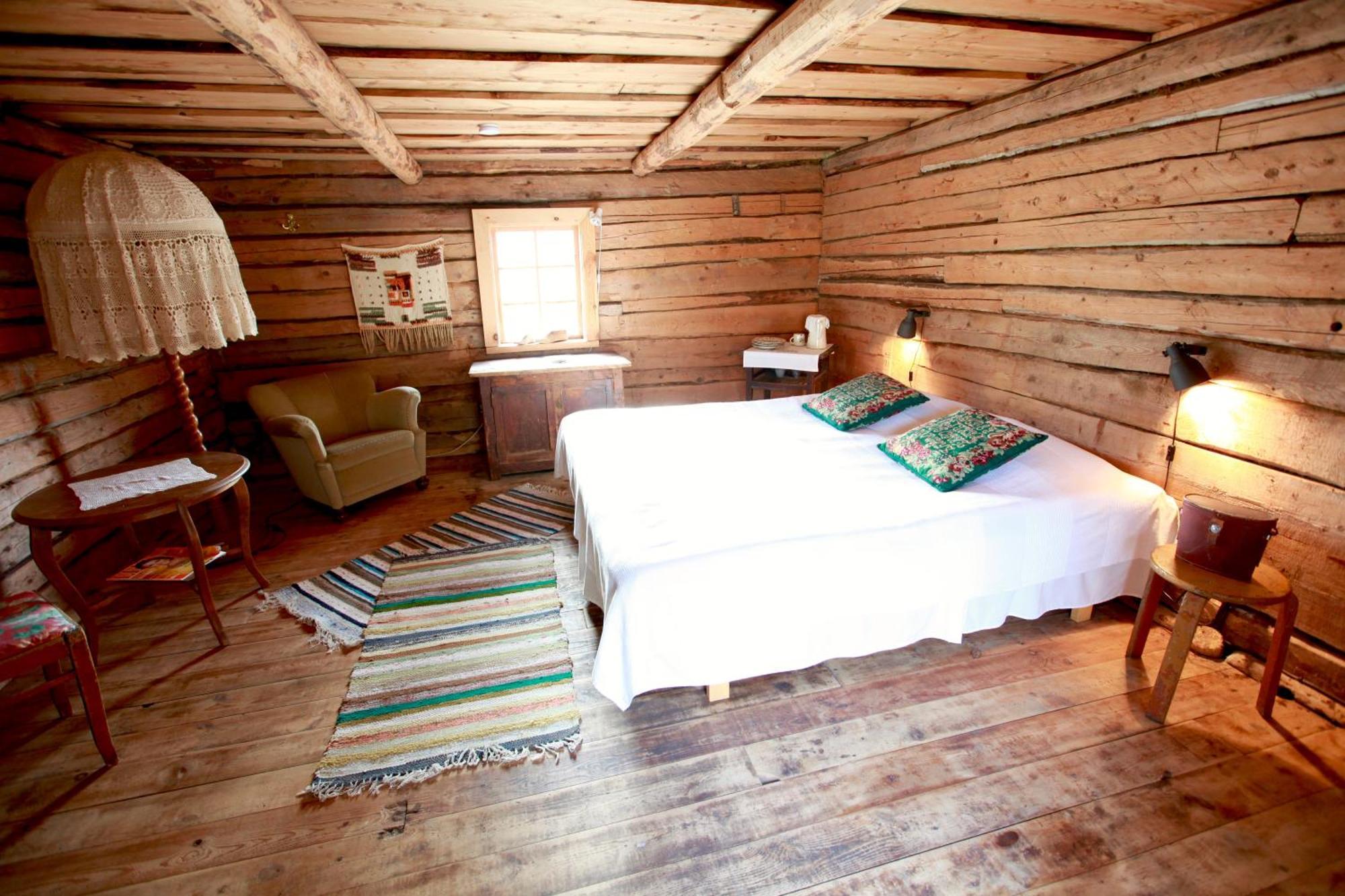 Metsara B & B Tornimae Rom bilde